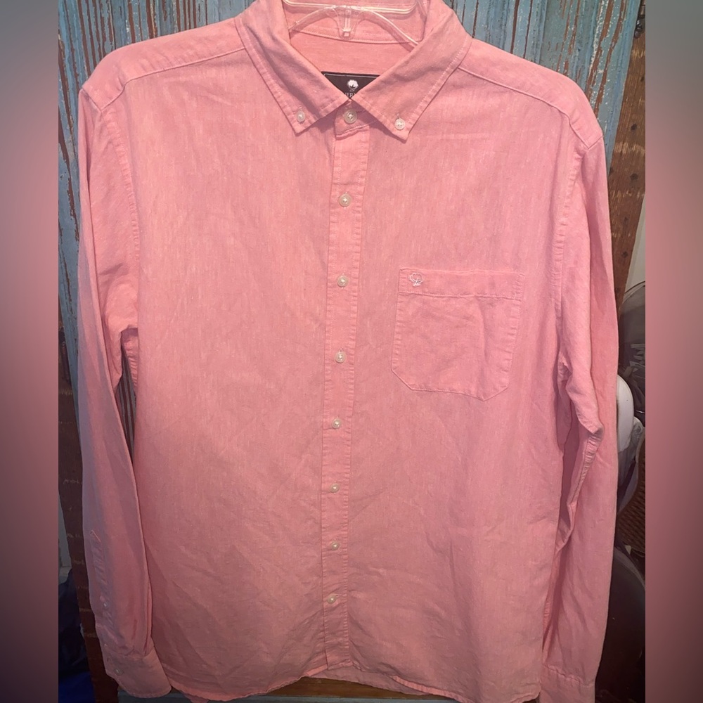 The Southern Shirt Company Men's Coral/Salmon Color Button Down w white Thread.